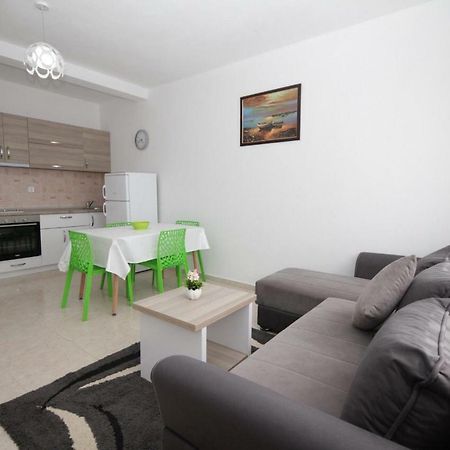 Tosic Apartmani Бар Экстерьер фото